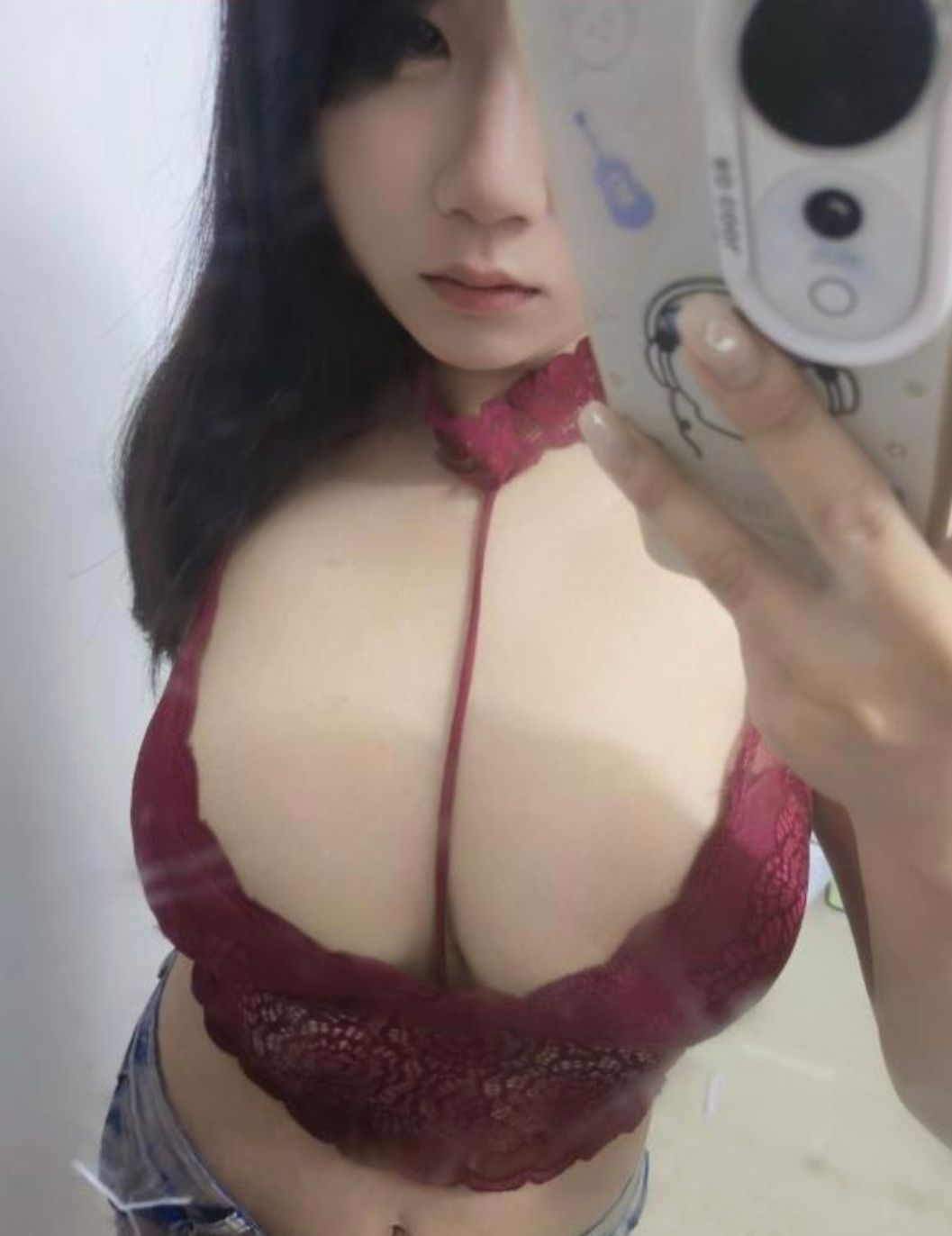 长沙浅白大奶嫩妹