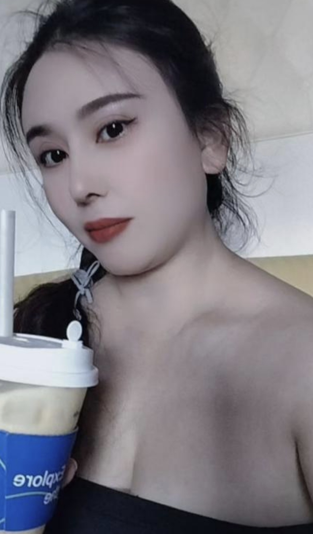 莉莉老湿