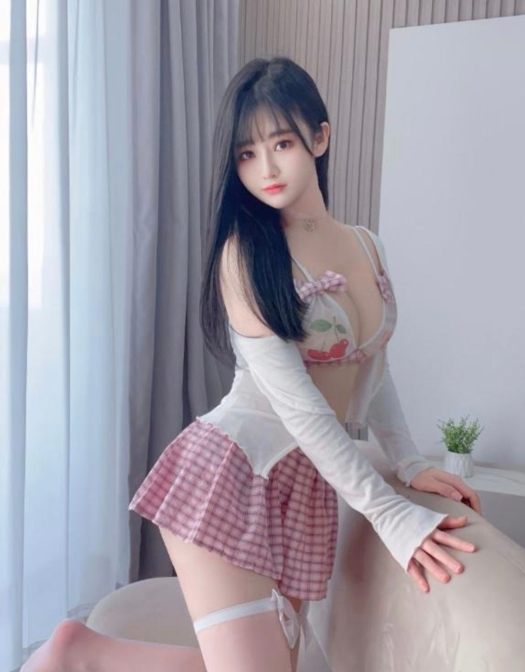 园区性感小菲