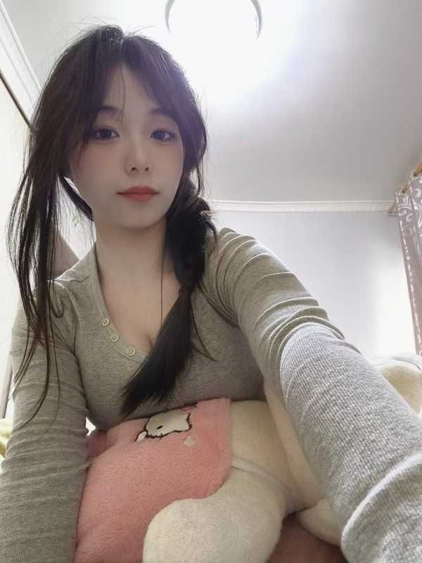 中山巨乳女神七七